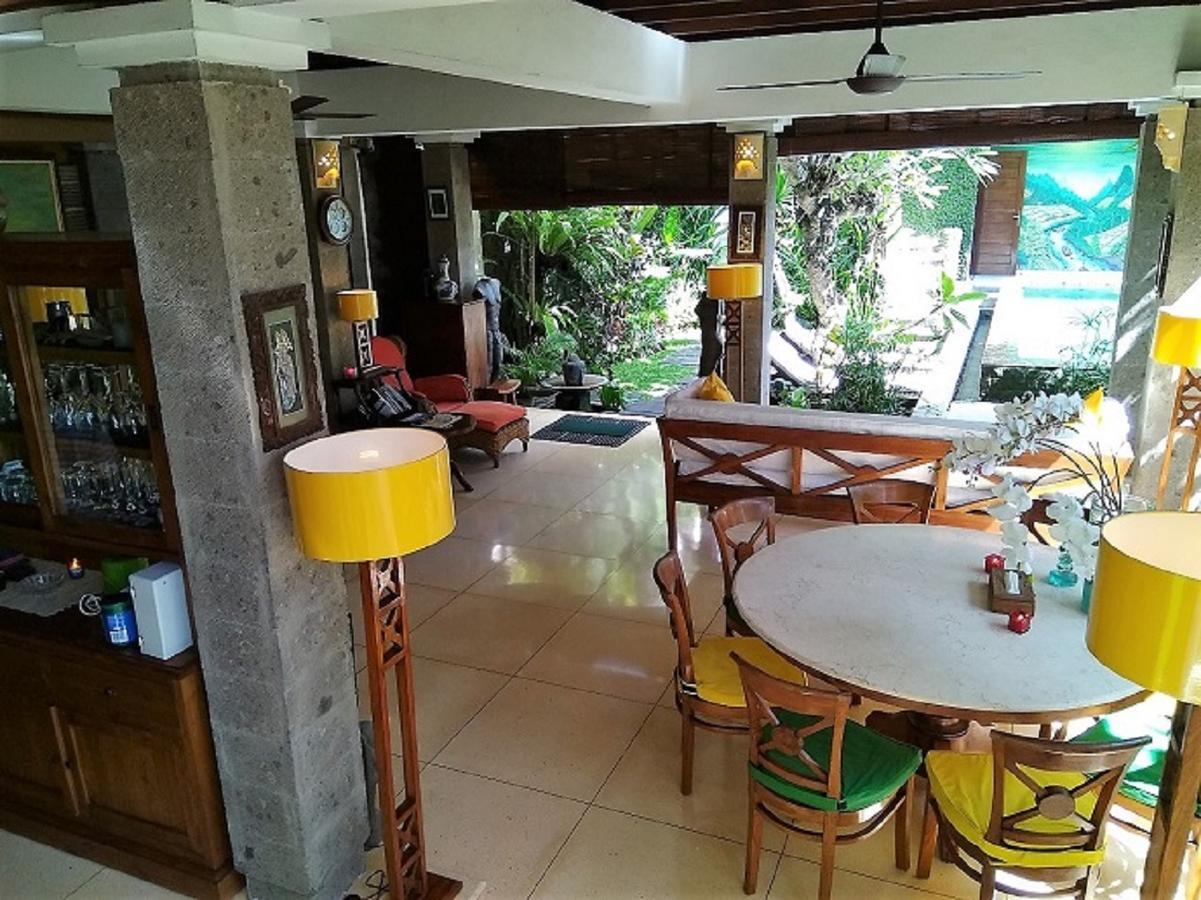 Umah Watu Villas Seminyak Kültér fotó