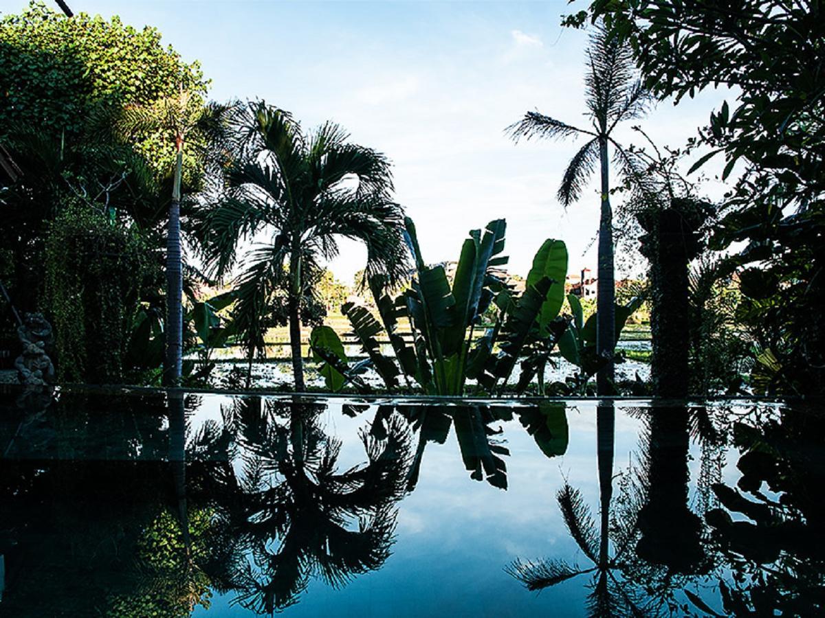 Umah Watu Villas Seminyak Kültér fotó