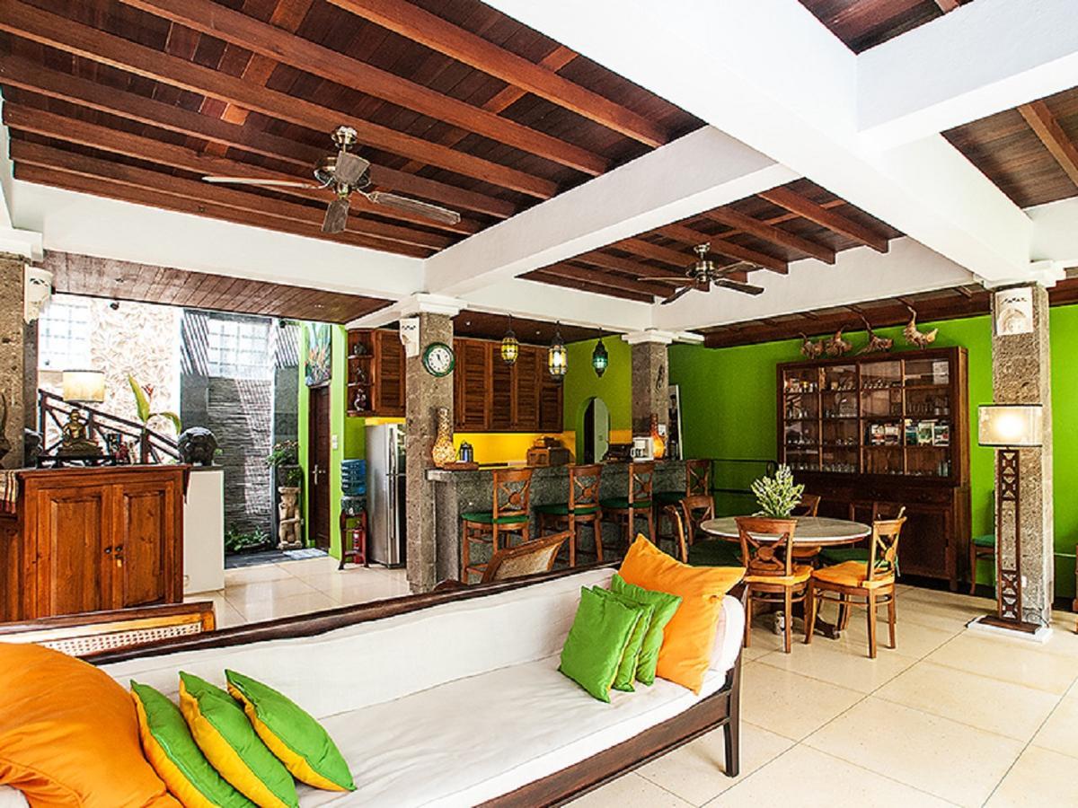 Umah Watu Villas Seminyak Kültér fotó